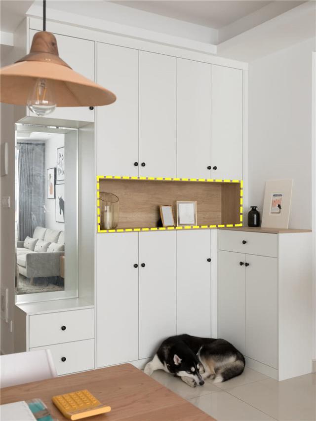 花3万请木工打全屋柜子，验收发现好多柜子中间空着，木工：顺手