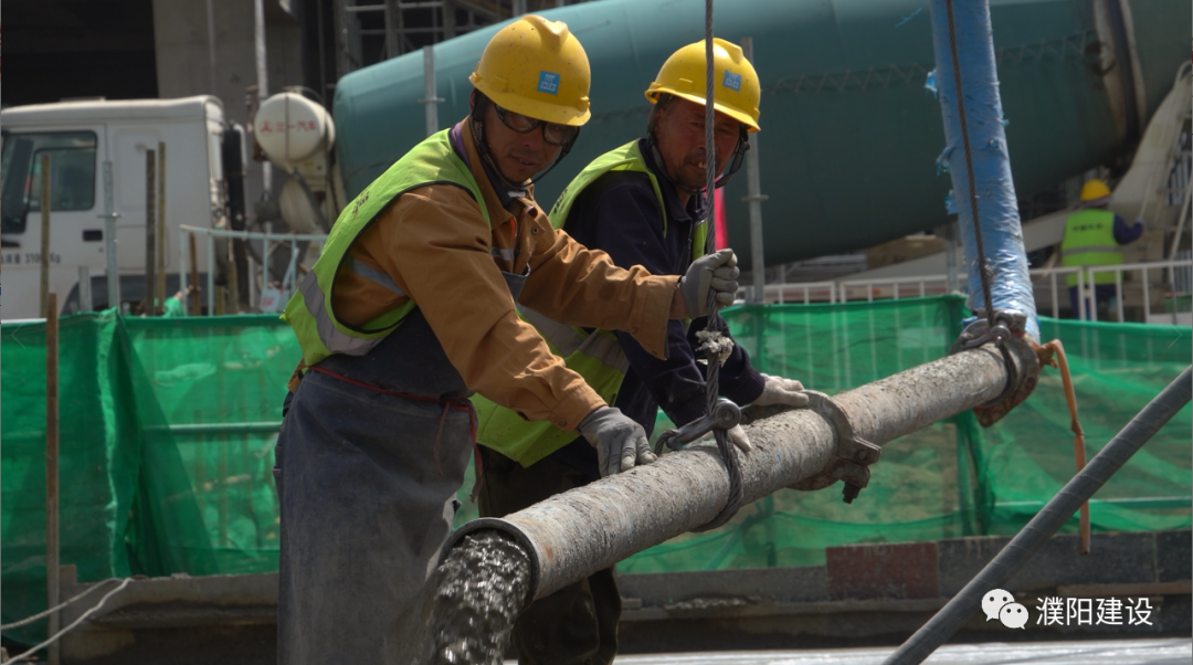 濮阳小菌 地下停车场封顶！ 高铁站枢纽工程又一个节点完成