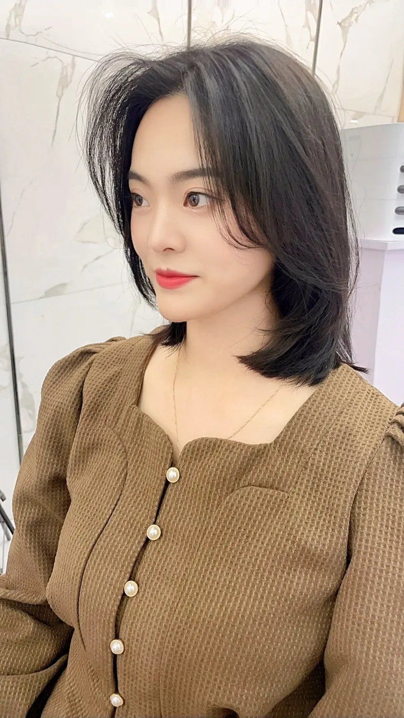复古 2022新年女发怎么挑？我推荐这4种，复古精致超时尚