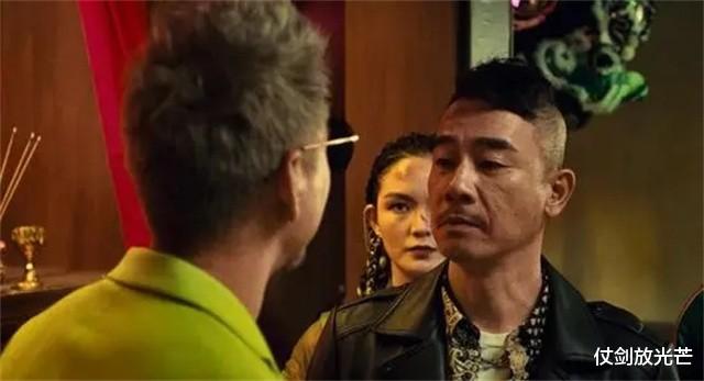 陈小春|陈小春：用尽毕生找不回被3000元卖掉的亲弟弟，身价上亿又有何用