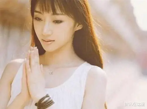 刘德华|她是大清真正格格，出道后拒绝接任何清宫戏，却为刘德华破例一次