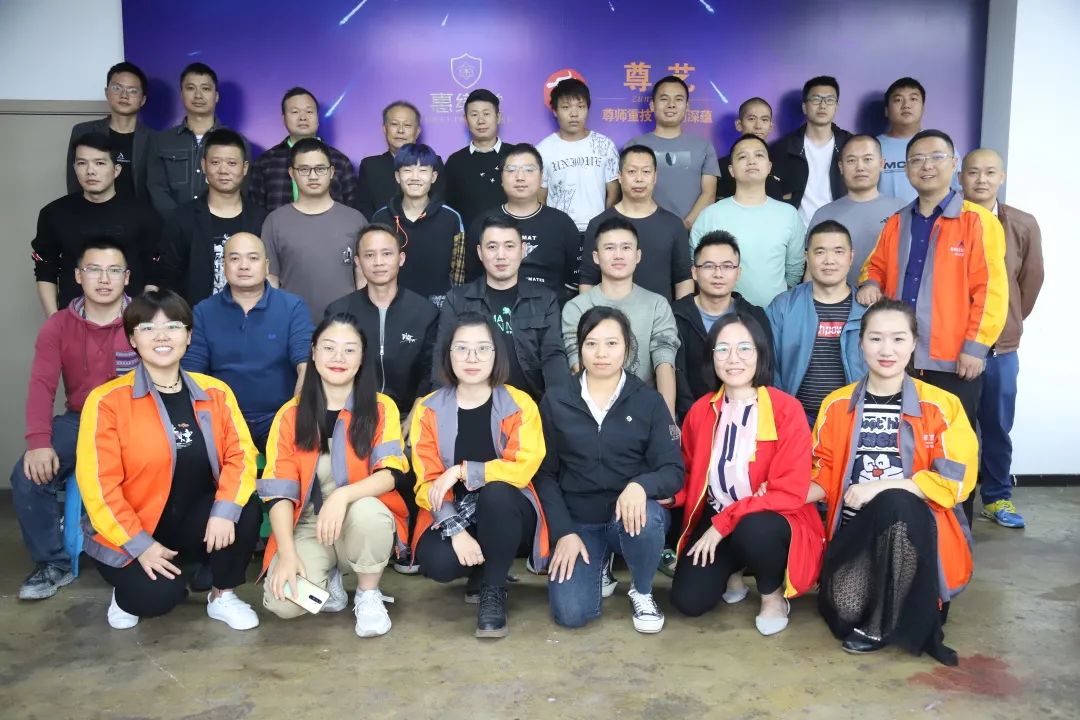 尊艺家具修复 尊艺第八期科技木瓷砖培训到底发生了什么？