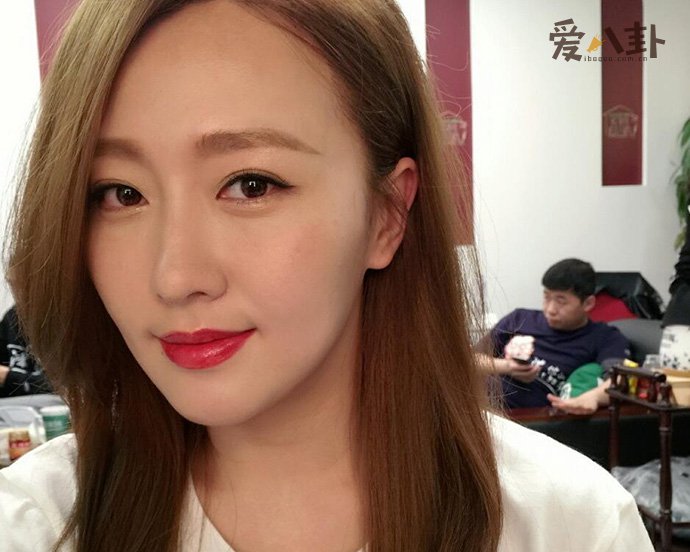 潘阳|潘阳为什么离了婚 起底潘阳婚姻近况老公又是谁