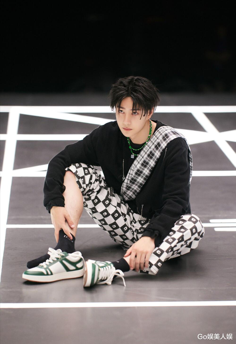 赵丽颖|敬业人设太假,赵丽颖粉丝抵制二搭的背后,真是王一博的错吗?