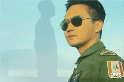 TVB|他是TVB的甘草演员，现实身份不一般，6年前已经离开了人世间