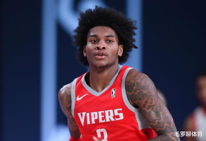 火箭队|火箭头号毒瘤半场12中2！表现遭小哈登完爆，还要顶薪真卖不掉了