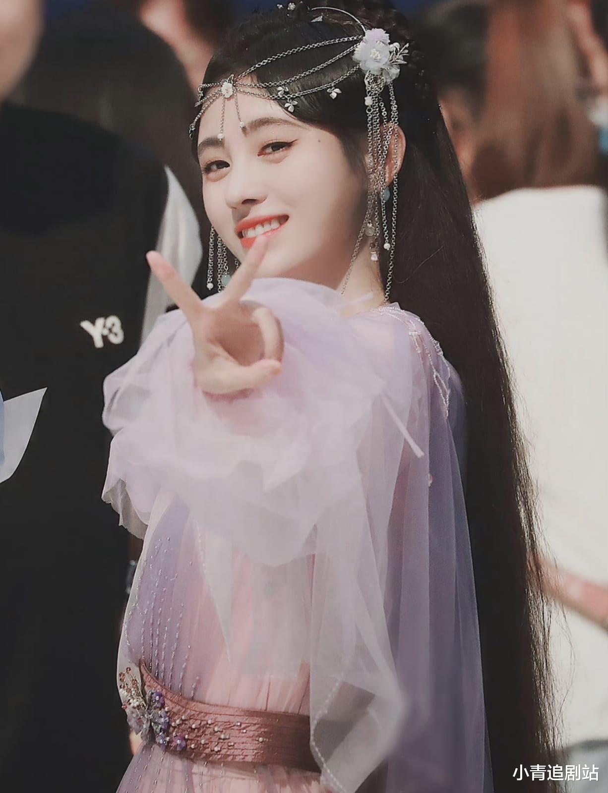 鞠婧祎|鞠婧祎“花瓶款”新剧造型，其实就是新型的敷衍，本质压根没变