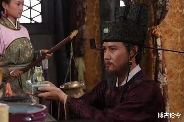 历史揭秘|皇帝责问：你为何迟到？大臣：喝酒耽搁了！皇帝听后却大喜：重用