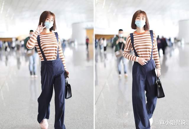 t恤|柳岩真会扮嫩，穿条纹T恤扎双马尾凹造型，牵手侄子却看着像姐弟