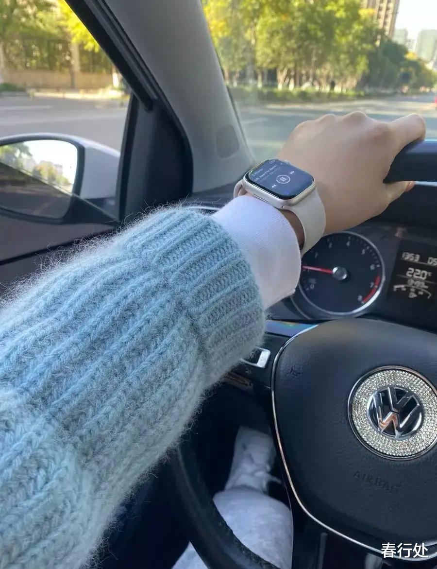 欧拉|太爽了，花3238元搞了一个Apple Watch 7，用了半个月，发现捡了大便宜