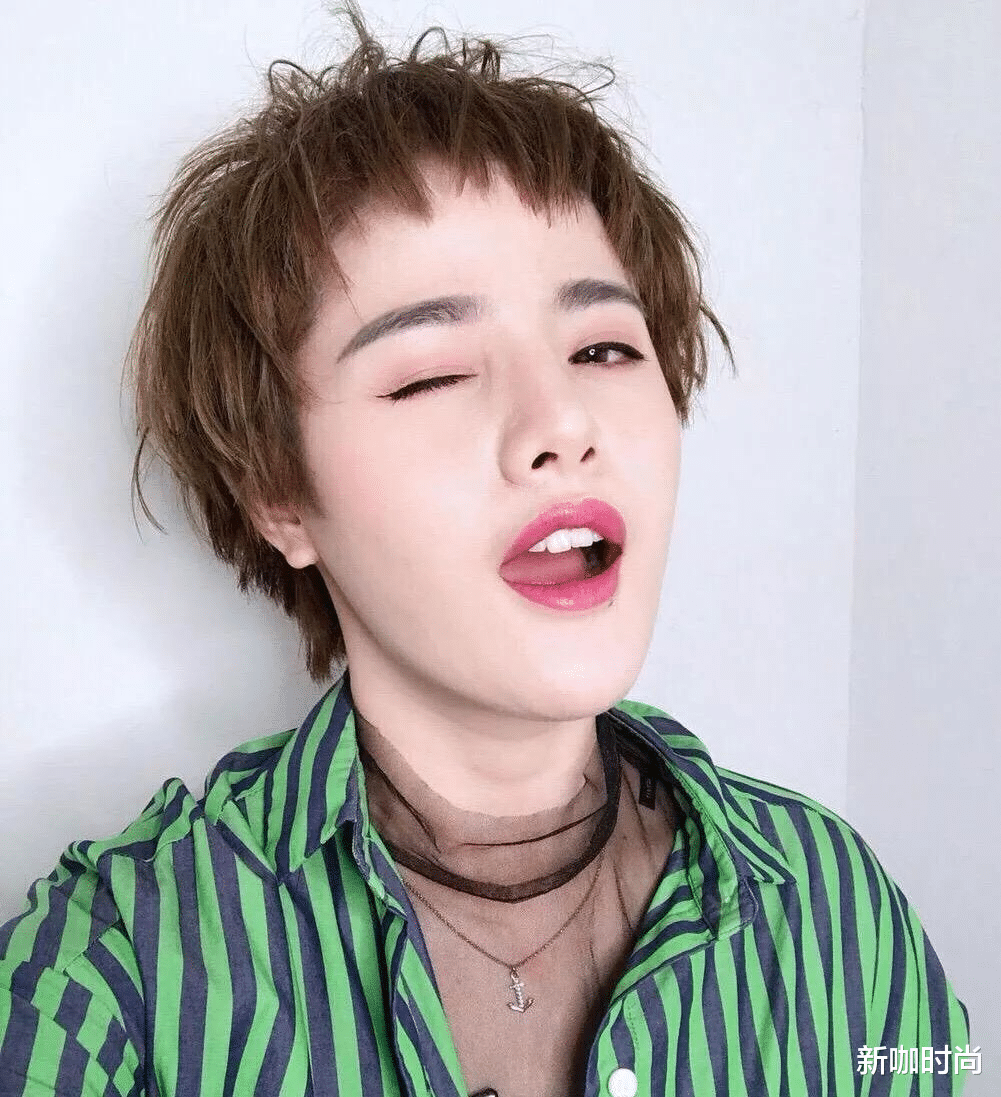 新咖时尚|什么样的女生能驾驭“男生头”？看了周迅你就明白了