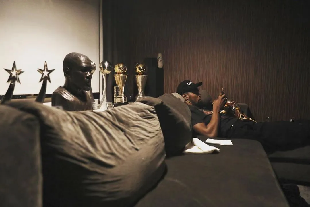 |那些年，阿杜與手機那些事兒...... ?