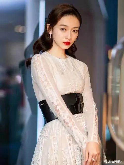 杨紫 明星减肥有多内卷？有人俩月暴瘦40斤，有人10岁就开始节食