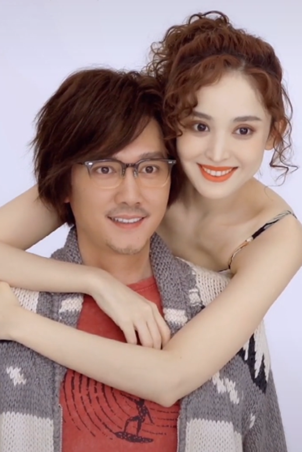 希林娜依·高|赵丽颖离婚后首现身！罕见做美甲暴露好心情，拎4万元豪包气场足