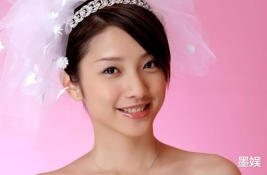 于月仙|因车撞骆驼，于月仙不幸遇难，这些因车祸去世的明星各有缘由