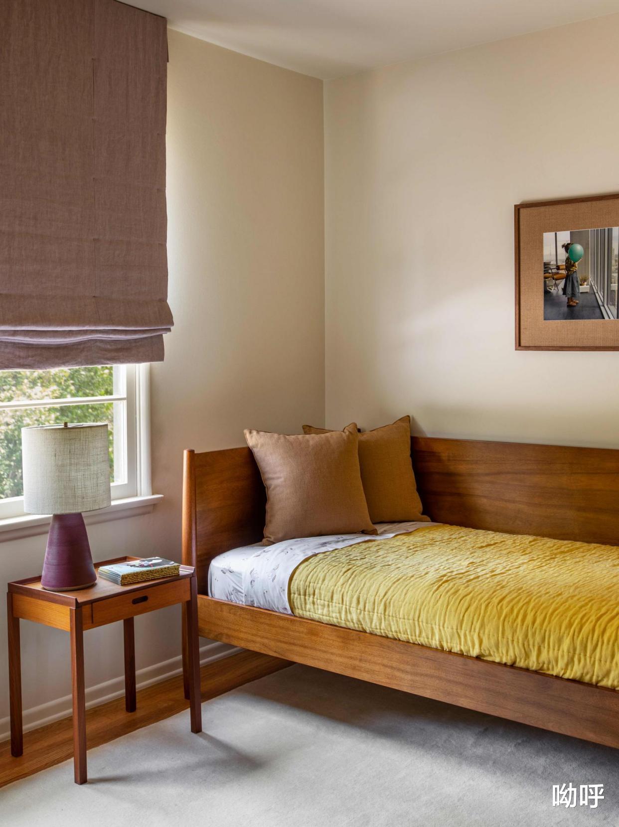 鼓手的洛杉矶之家，时间琢磨下的中世纪现代风格