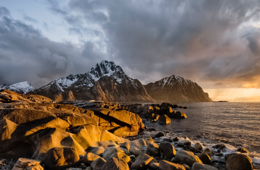 星座叶大仙 天生反骨，控制欲极强的星座，自己的人生自己掌控，谁也不能指点