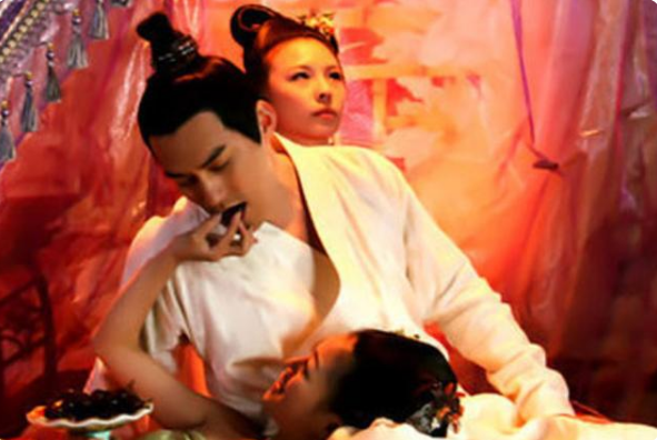 太监|清朝“敬事房”是做什么的？太监们都抢着进去，妃子们却很害怕