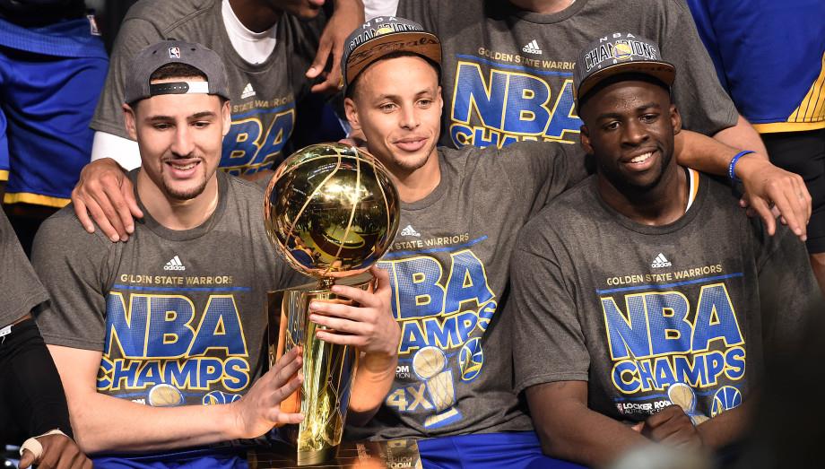 熊猫小飞|30号stephen curry是谁？库里的超巨之路！