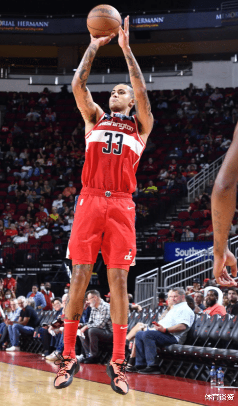 快递 8中2,4中1!湖人把比尔坑惨,两弃将一个比一个坑,交易他们太对