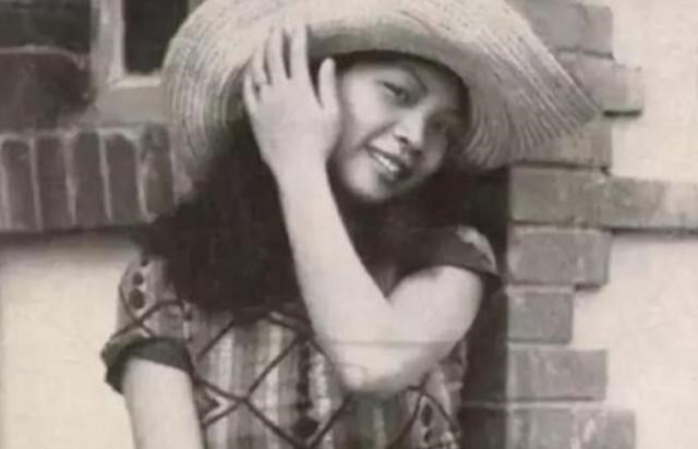 王人美|少女因名字太高雅被人排挤，校长给他改了个土名，居然红遍上海滩