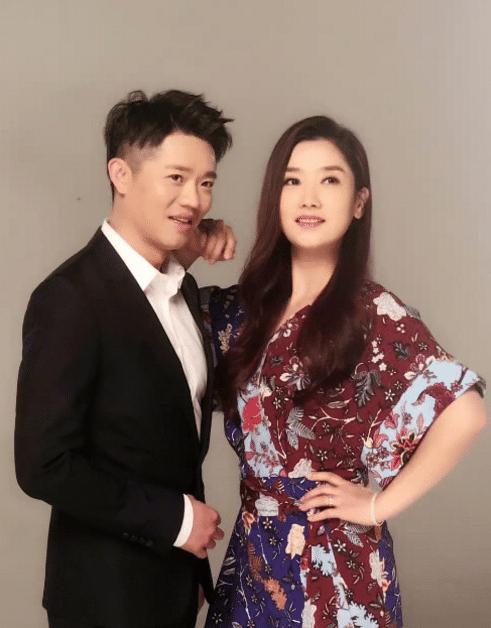 杨魏玲花|凤凰传奇真实关系曝光，隐藏了整整16年，怪不得片酬平分玲花无怨