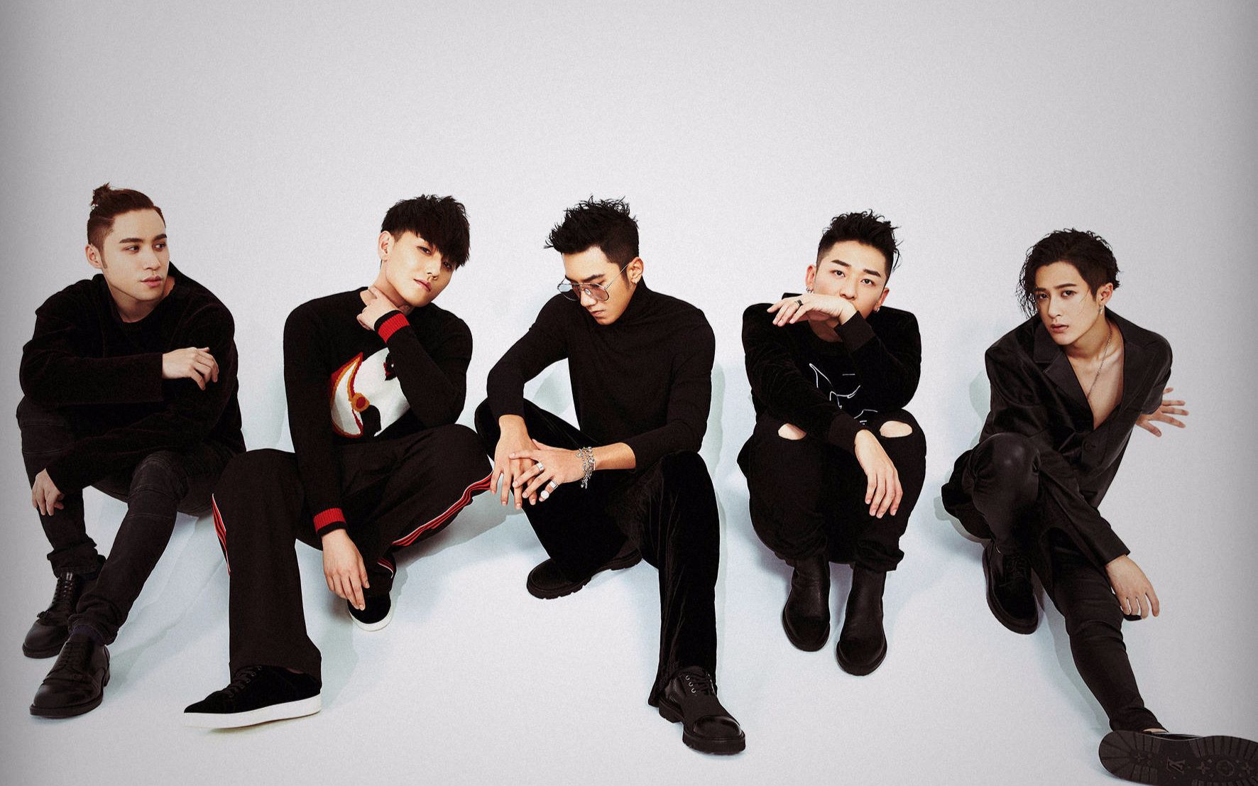 吴京|“伪娘”盛行触底线！央媒出击彻底封禁，硬汉吴京陷舆论风波