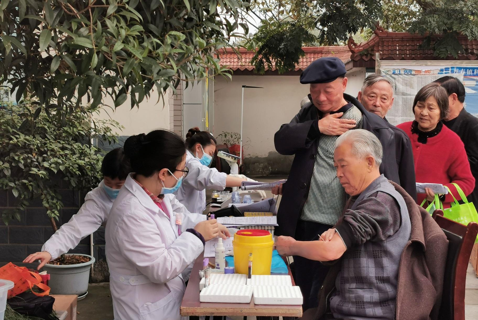 骨关节炎|43岁女子,因“挑食”躲过脑梗?医生夸赞:这6物,幸好你忍得住