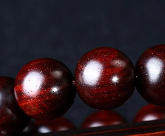 小叶紫檀|鉴别小叶紫檀，有这12招足够了，不需要再求人了