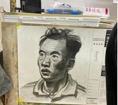 安庆|江苏美术统考，“倒数”试卷意外走红，网友：逐渐忘记本来样子