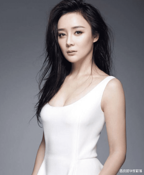 袁姗姗|袁姗姗也被拍到了抽烟，她作为大众女神，也翻车了吗？