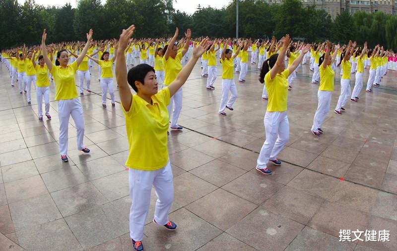 肝脏|平时好端端的，肝为何就被癌症“盯上”？医生提醒：身上有这4个异常，平时多留意，早发现早好