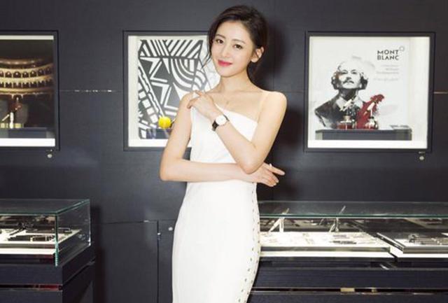 张天爱|张天爱6年前工作照曝光，正面照无人关心，背面照引起热议