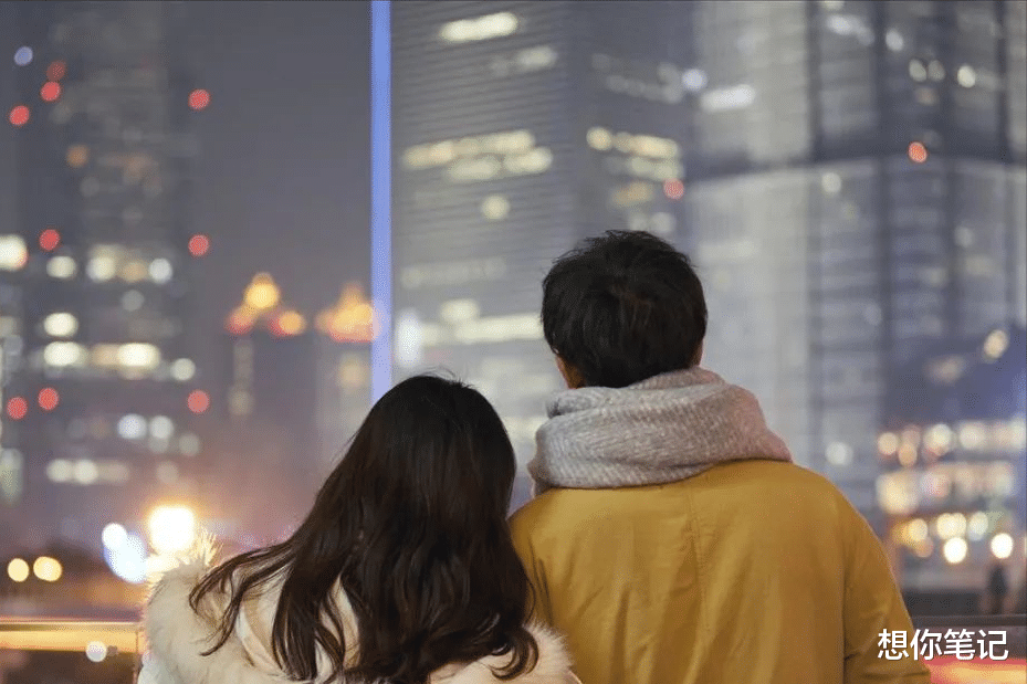 想你笔记 两性交往，当对方不联系你时，聪明女人往往会这样做