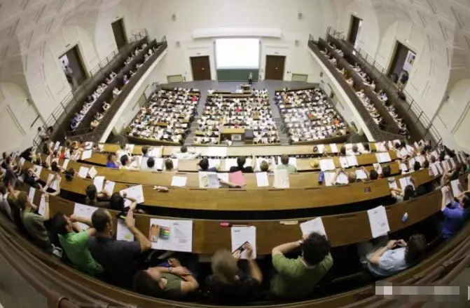 德国范|你知道德国有趣的文化习俗有哪些吗?