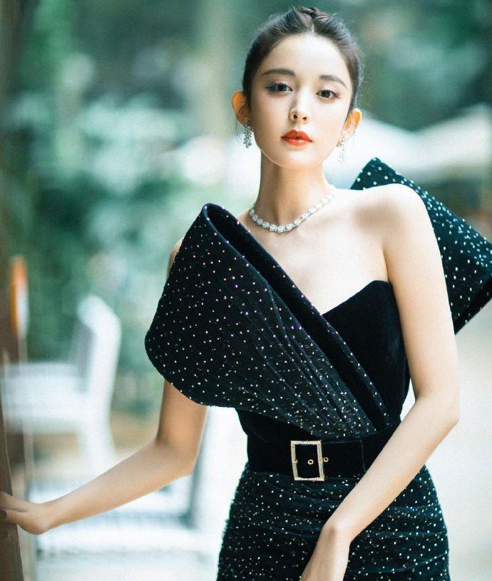 林依晨|教主说资源瓜：娜扎、袁冰妍、邓伦等