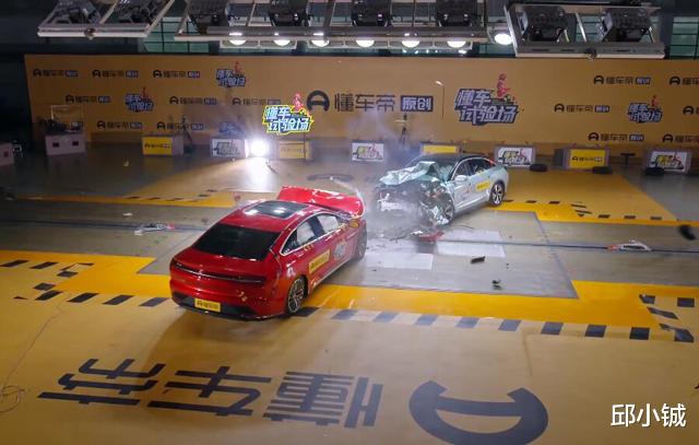 威海 冒着被BYD起诉的风险，来谈谈比亚迪汉EV对撞起火事件！