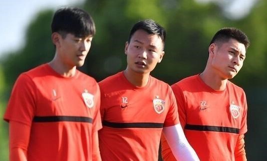 何沐青谈|上港出战足协杯剑指争冠,三位置迎来新面孔助阵,值得球迷期待