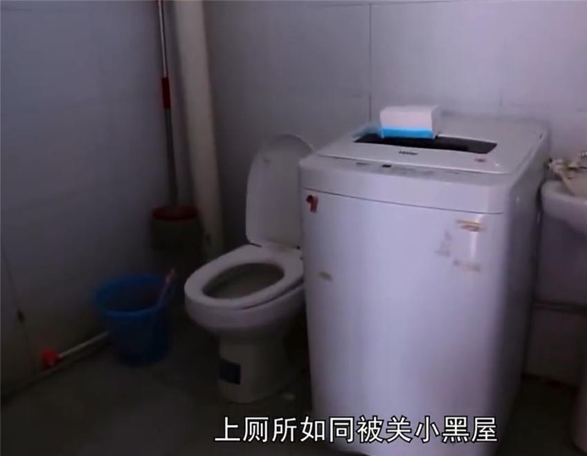 客厅|武汉夫妻贪便宜被中介忽悠,买下狭小婚房,3个月改造温馨湖景房