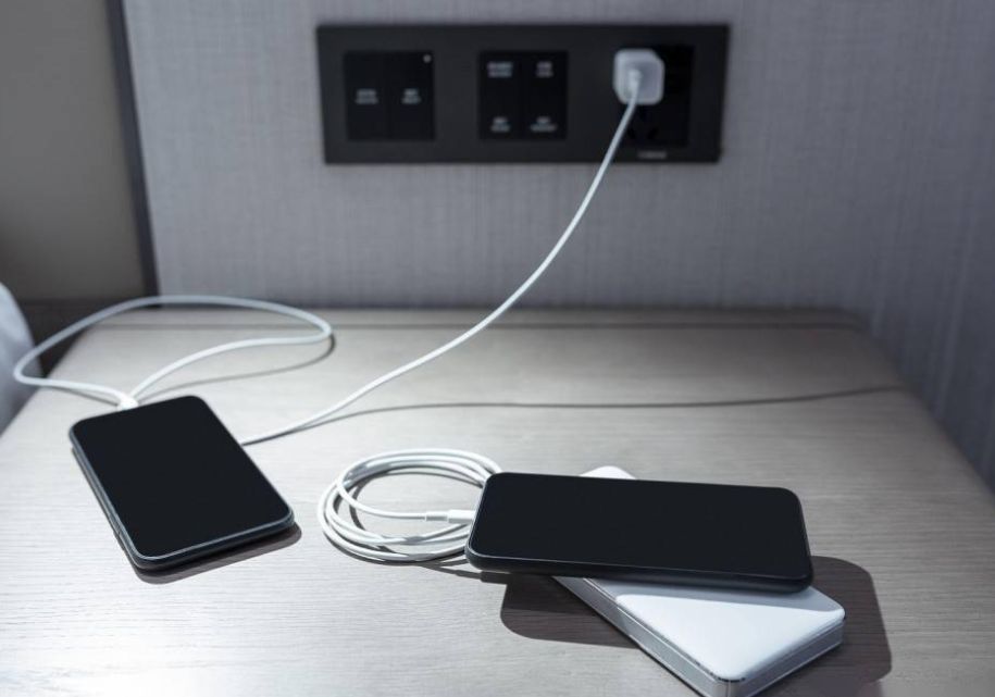 智能手機|明明很好用還是被淘汰？智能手機被取代的配置，你不舍得哪個？