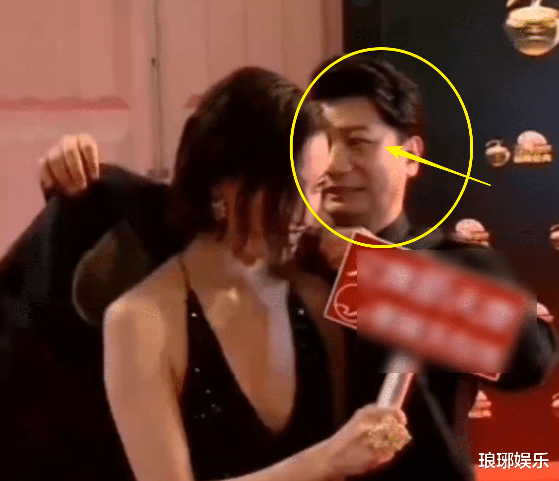 田雨|倪妮走红毯冷得颤抖，有谁注意旁边田雨的举动？情商如何很显然