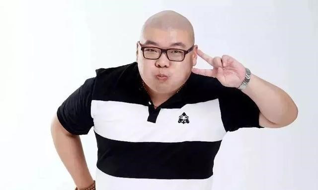 迪丽热巴|于谦向河南捐款100万，不愧是相声皇后，跟郭德纲保持了格局一致