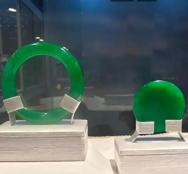 翡翠|翡翠的种类繁多，教你认识翡翠的“种”，以防被坑！