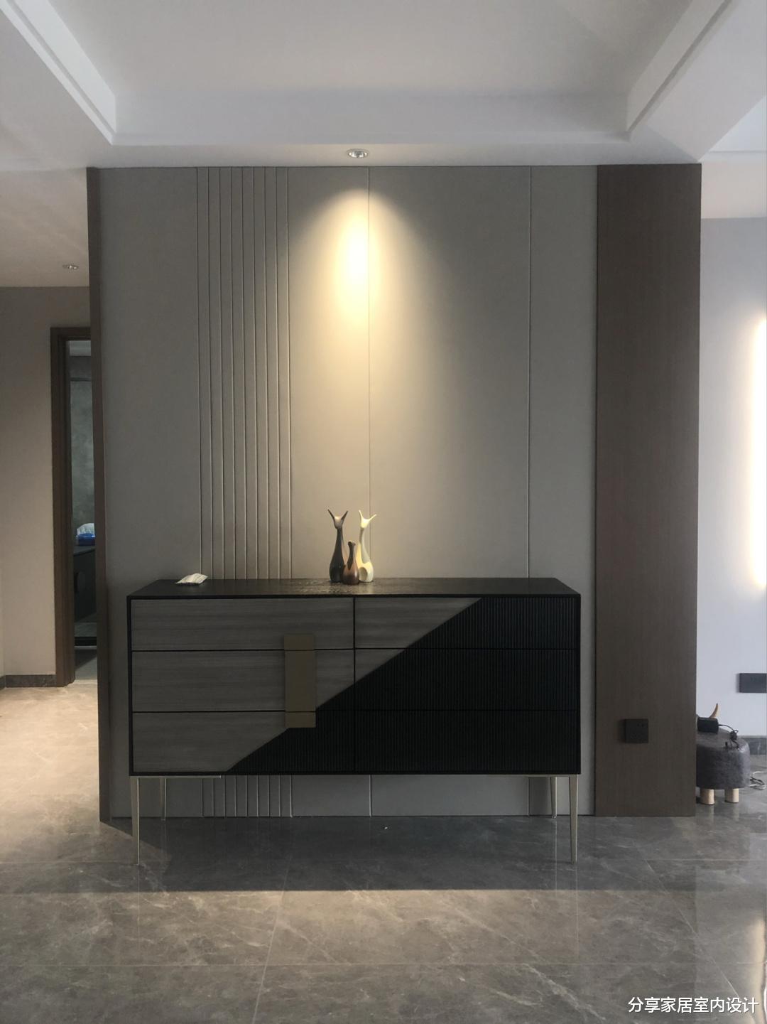 |装修新房太不容易了，忙活一年终于完工，还没家具效果就很漂亮！