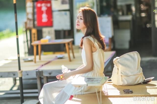 张雯|奔着陈坤看的《输赢》，却被1米72的张雯圈粉了，意外撞脸刘亦菲