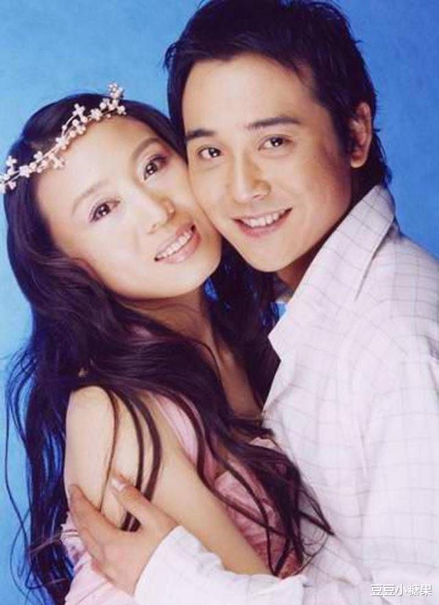 豆豆小糖果|相差15岁的“姐弟恋”,断绝父子关系都要结婚,如今却让人羡慕