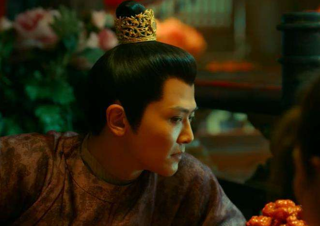 风起洛阳|凭《庆余年》走红，再次出演古装剧《风起洛阳》，气质却判若两人