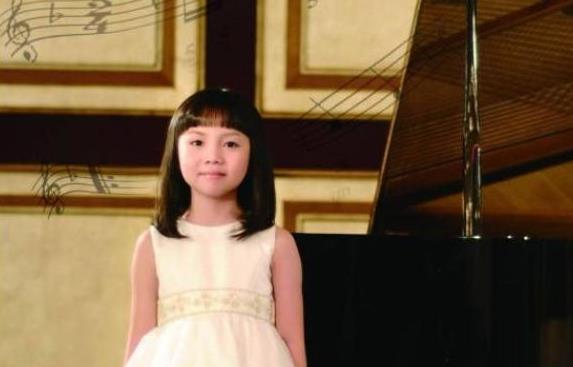 林妙可|08年北京奥运会后，林妙可、杨沛宜两个孩子的命运被交换？