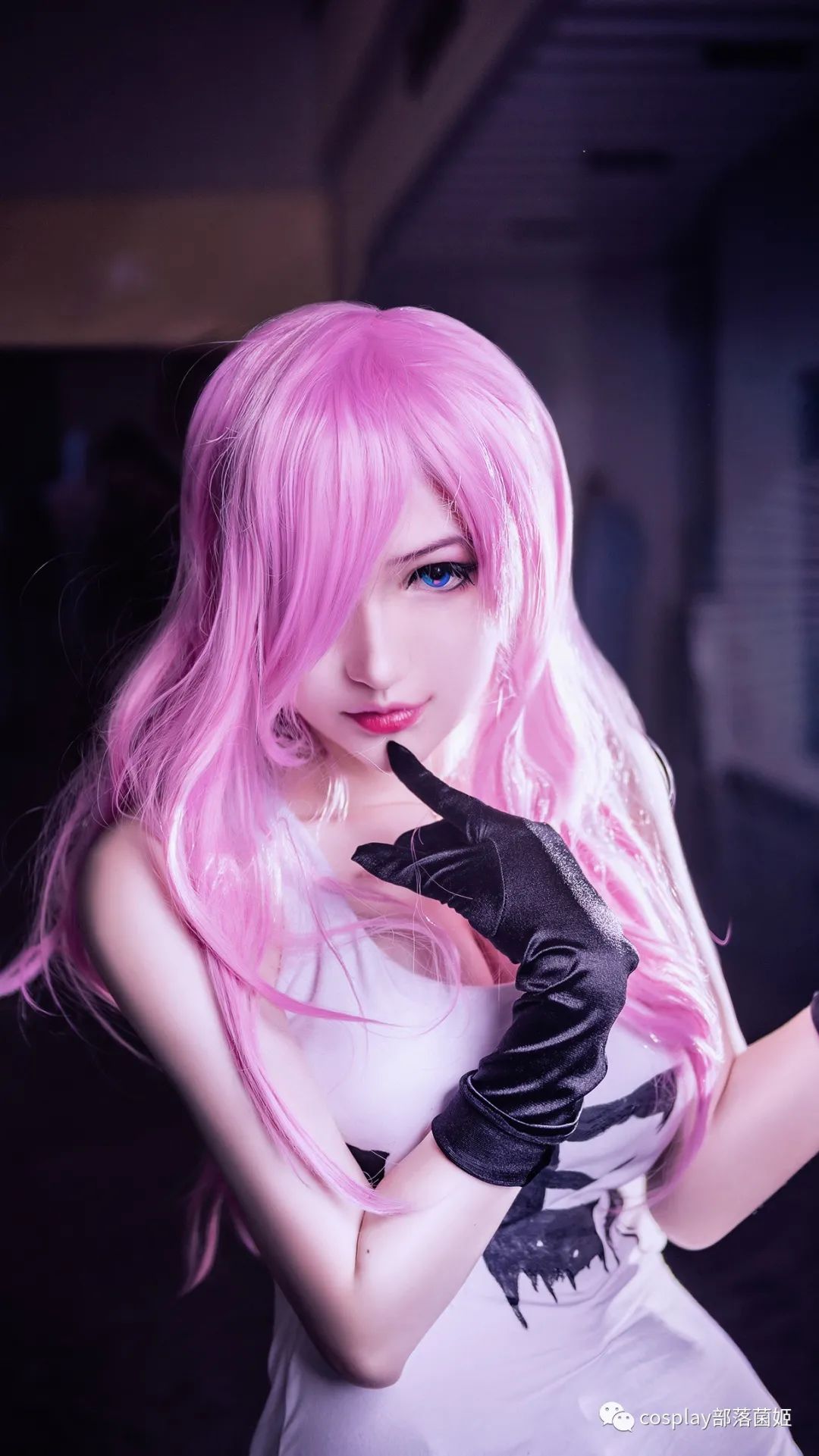 一人之下|cos：一人之下夏禾cos正片@清疏，你我的模样是别人决定的