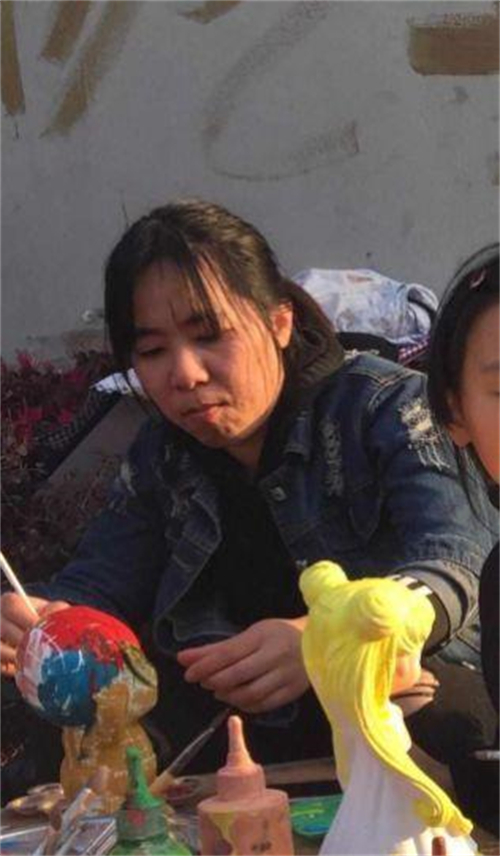 莫焕晶 莫焕晶案庭审：她为何走上了一条不归路？是愚昧无知还是贪心不足